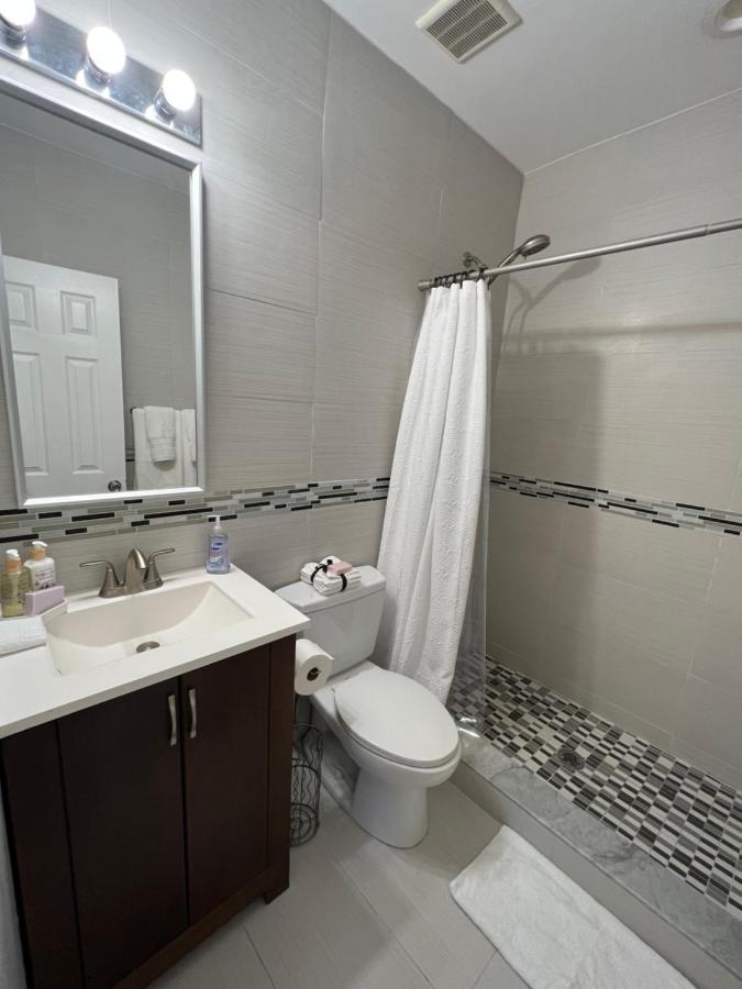 The Pearl Beachside Apartments On Hollywood Beach Екстер'єр фото