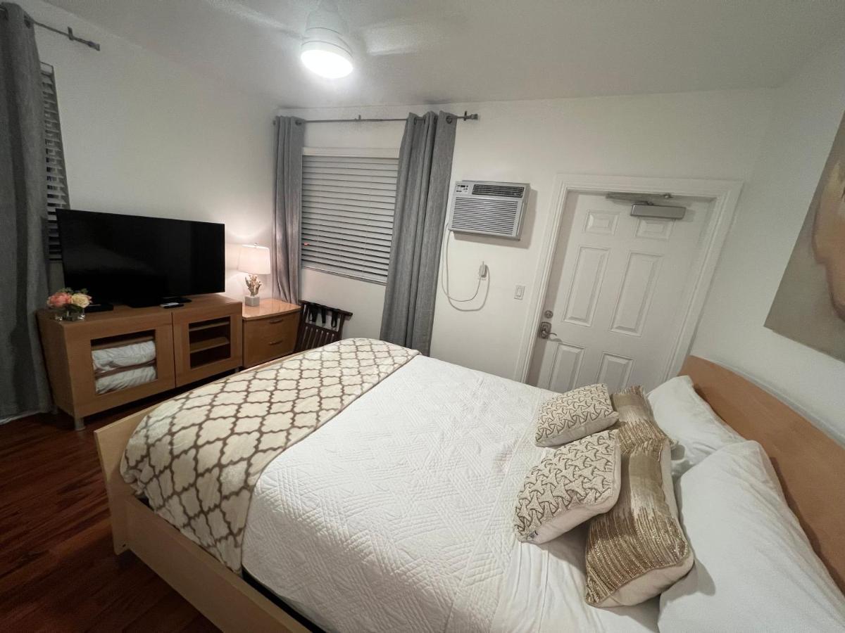 The Pearl Beachside Apartments On Hollywood Beach Екстер'єр фото