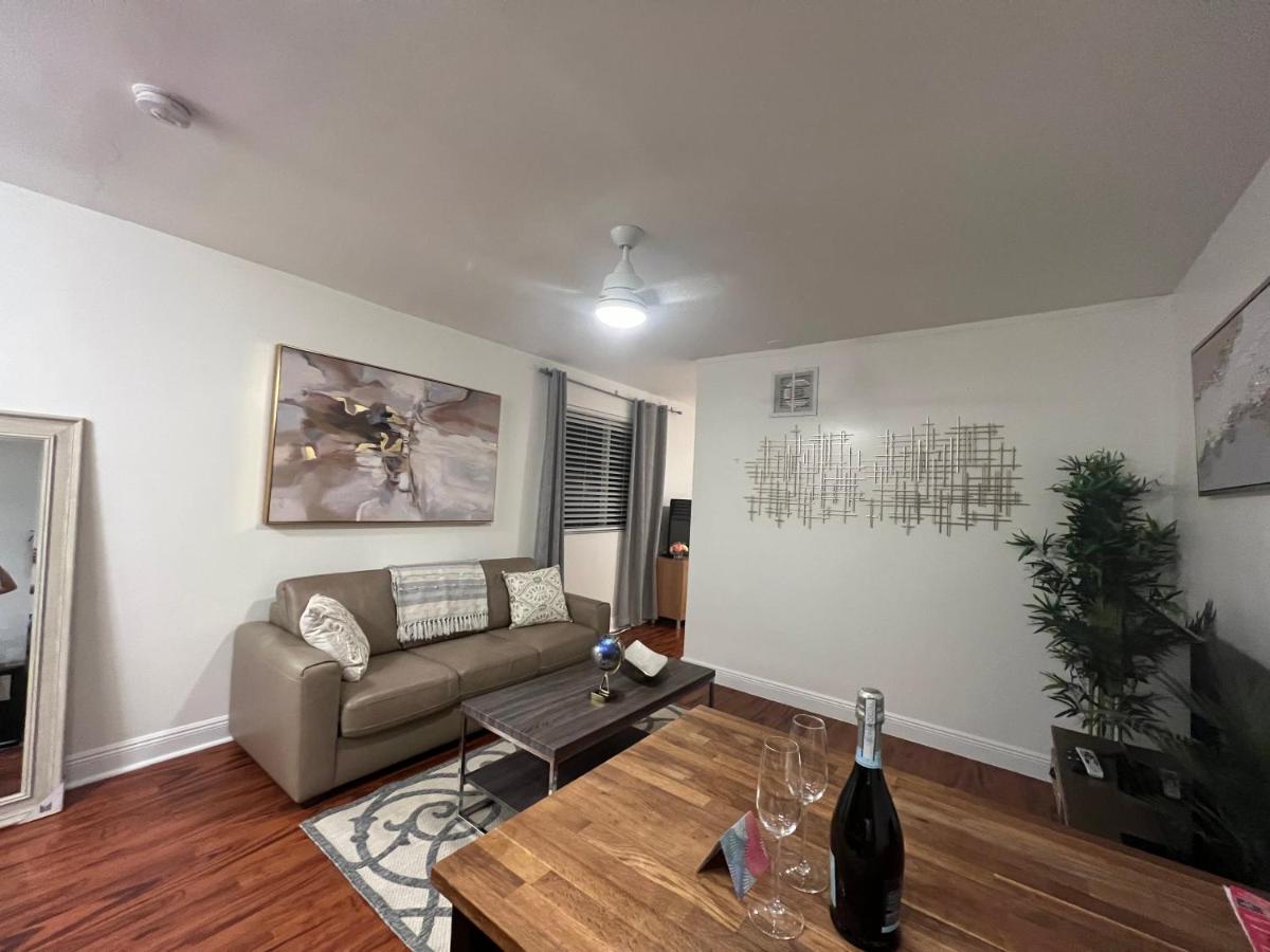The Pearl Beachside Apartments On Hollywood Beach Екстер'єр фото